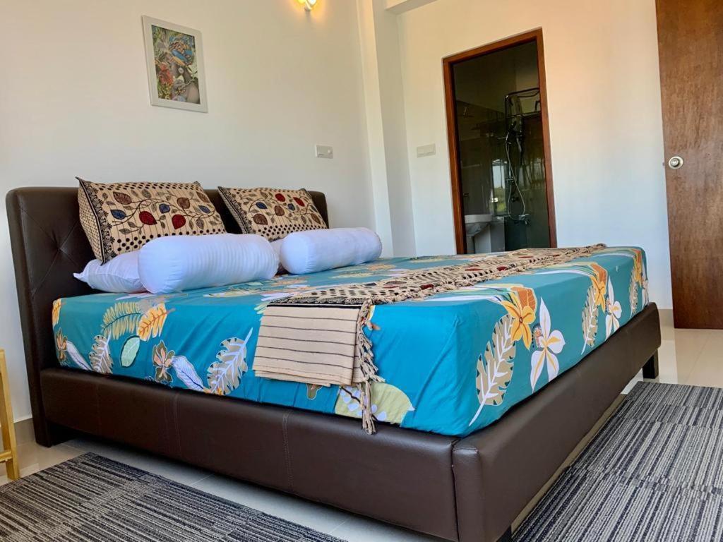 Negombo Fort Gallery Apartment Exterior foto